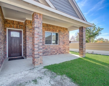 898 Road 3556 - Photo Thumbnail 30