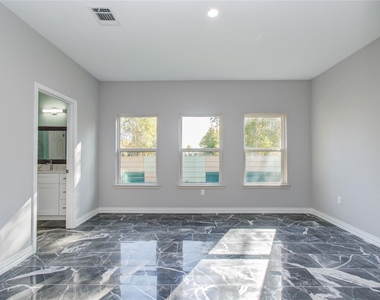 898 Road 3556 - Photo Thumbnail 20