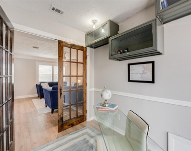 1207 Archer Street - Photo Thumbnail 21