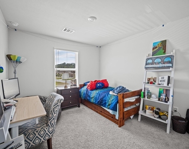 107 Resilient Gale Court - Photo Thumbnail 17