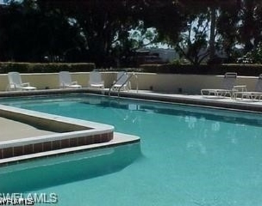 1420 Green Valley Circle - Photo Thumbnail 13
