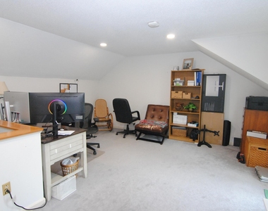7 Meadowview - Photo Thumbnail 23