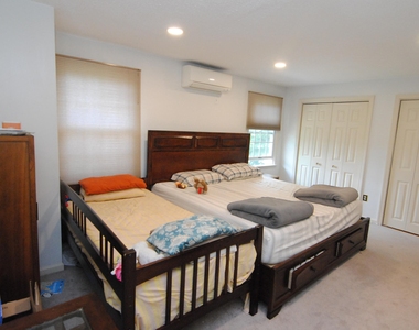 7 Meadowview - Photo Thumbnail 15