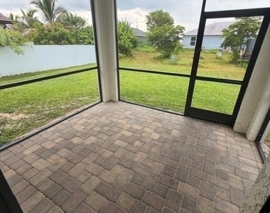 1841 Nw 20th Avenue - Photo Thumbnail 13