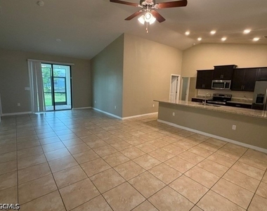 1841 Nw 20th Avenue - Photo Thumbnail 3