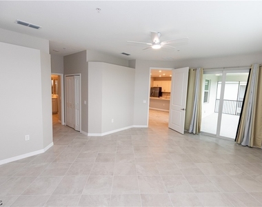 15908 Green Acres Avenue - Photo Thumbnail 7