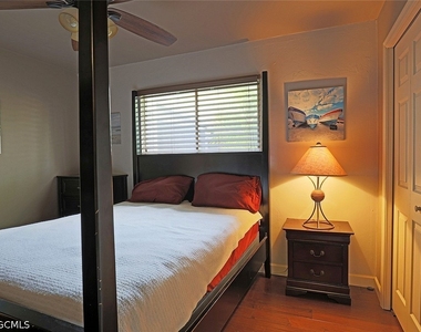 5804 Newfoundland Circle - Photo Thumbnail 21