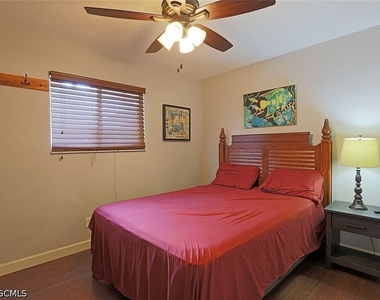 5804 Newfoundland Circle - Photo Thumbnail 17