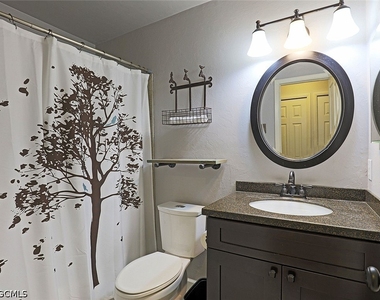 5804 Newfoundland Circle - Photo Thumbnail 19