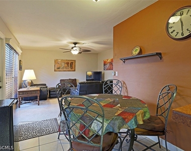 5804 Newfoundland Circle - Photo Thumbnail 11