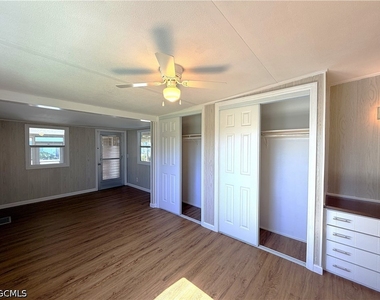139 Gaslight Avenue - Photo Thumbnail 13