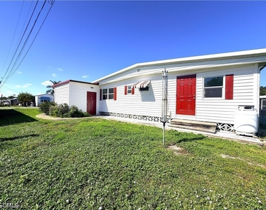 139 Gaslight Avenue - Photo Thumbnail 22