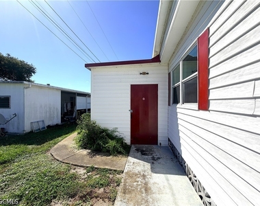 139 Gaslight Avenue - Photo Thumbnail 20
