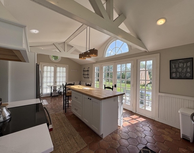 3370 Main - Photo Thumbnail 14