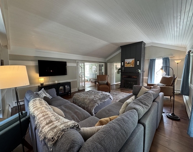3370 Main - Photo Thumbnail 25