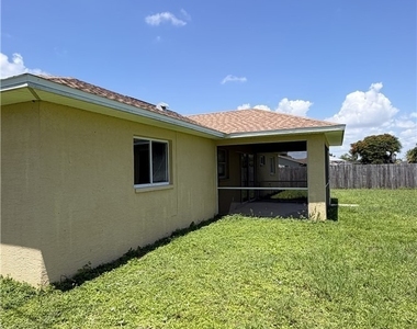 414 Se 13th Street - Photo Thumbnail 23