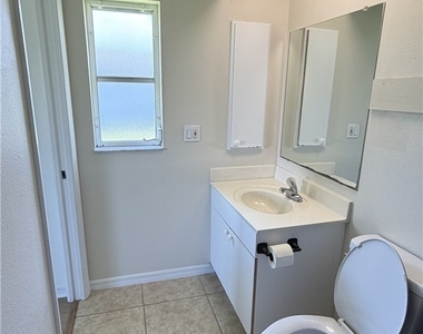 414 Se 13th Street - Photo Thumbnail 21