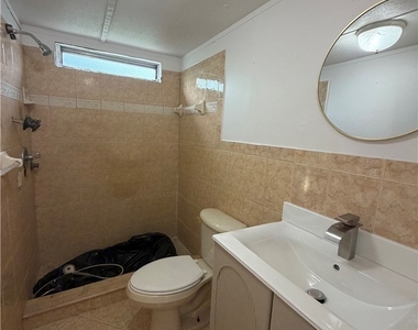 990 Riviera Avenue - Photo Thumbnail 4