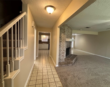 3416 Avenue P - Photo Thumbnail 1