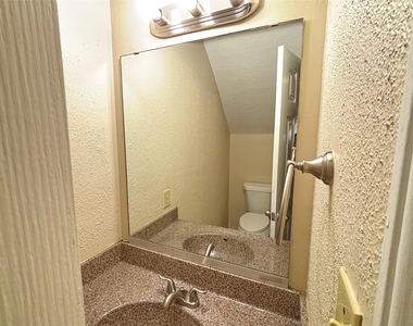 3416 Avenue P - Photo Thumbnail 20