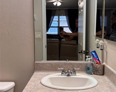 4602 28th Street Sw - Photo Thumbnail 5