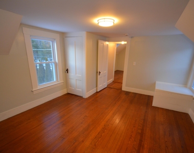 410 Wallace - Photo Thumbnail 26