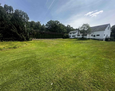 410 Wallace - Photo Thumbnail 1