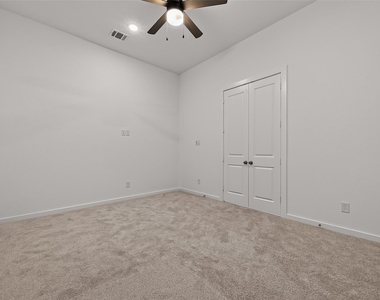 5802 N Reef Ridge Drive - Photo Thumbnail 24