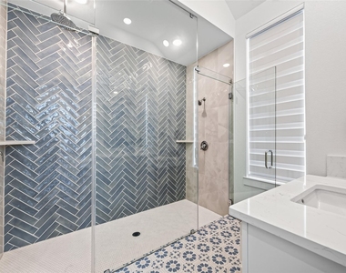 5802 N Reef Ridge Drive - Photo Thumbnail 39