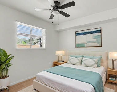 2119 Barr Street - Photo Thumbnail 5
