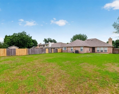 7403 Oak Walk Drive - Photo Thumbnail 36