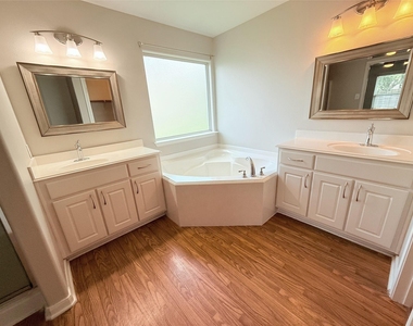 29019 San Jacinto River Ct - Photo Thumbnail 19