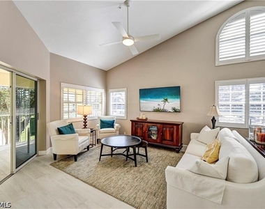 13900 Southampton Drive - Photo Thumbnail 5