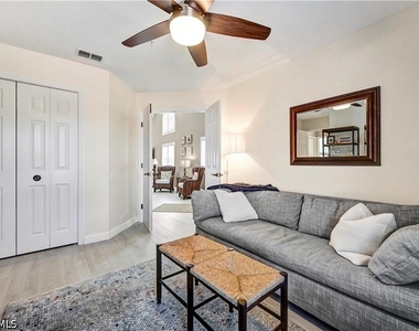 13900 Southampton Drive - Photo Thumbnail 9