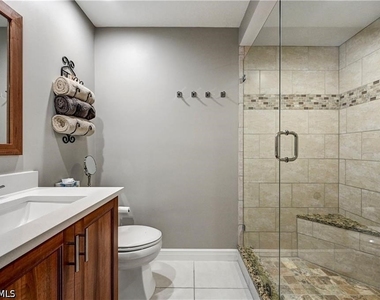 13900 Southampton Drive - Photo Thumbnail 13