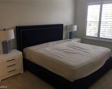 23550 Alamanda Drive - Photo Thumbnail 9