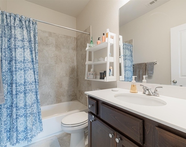 3530 Auburn Creek Circle - Photo Thumbnail 23