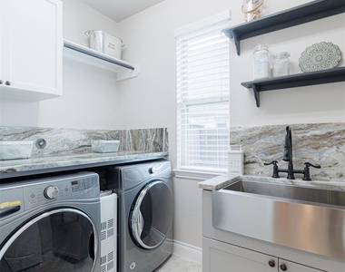 3530 Auburn Creek Circle - Photo Thumbnail 28