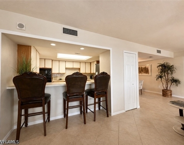 5601 Turtle Bay Drive - Photo Thumbnail 7