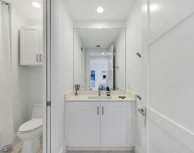 1135 3rd Avenue S - Photo Thumbnail 16