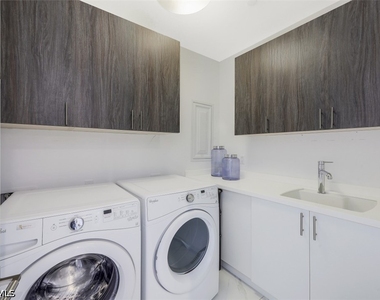 1135 3rd Avenue S - Photo Thumbnail 18