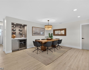 2341 Mayfield Court - Photo Thumbnail 13