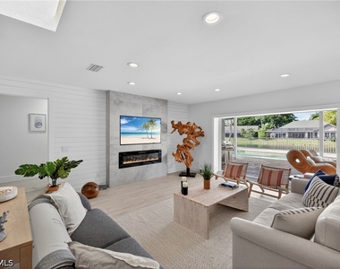 2341 Mayfield Court - Photo Thumbnail 6