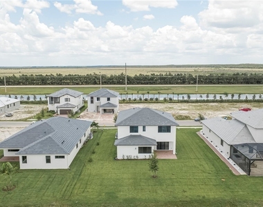 4775 Quercia Drive - Photo Thumbnail 37