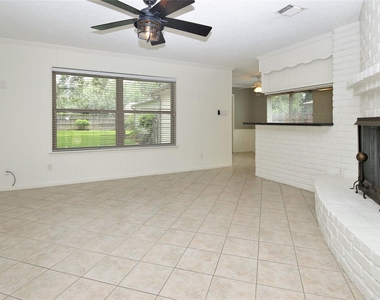 2315 Eaglerock - Photo Thumbnail 5
