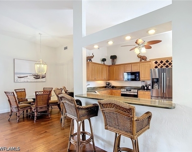 2860 Citrus Lake Drive - Photo Thumbnail 7