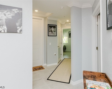 15835 Green Acres Avenue - Photo Thumbnail 32