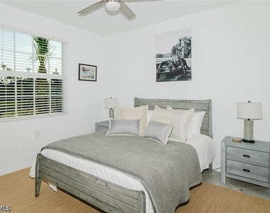 15835 Green Acres Avenue - Photo Thumbnail 23