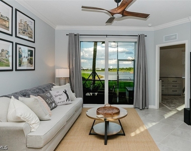 15835 Green Acres Avenue - Photo Thumbnail 3
