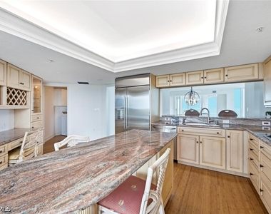 60 Seagate Drive - Photo Thumbnail 15